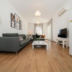 1 bedroom flat in city center