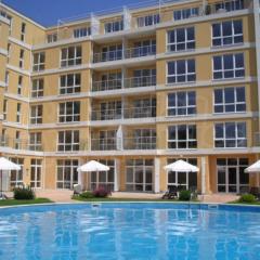 Sunny Beach Center Apartment