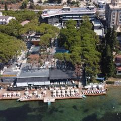 Unique Life Style Hotel