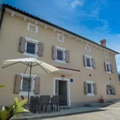 Holiday Home Zvanya by Interhome