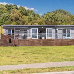 Pipi Palace - Cooks Beach Holiday Home