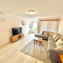 Waratah Retreat
