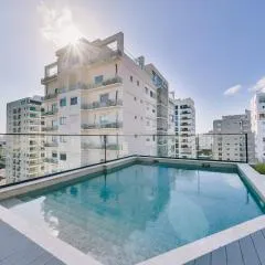 Breakfast included Regatta living II 504