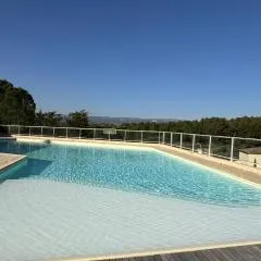 Magnifique appartement lumineux avec piscine
