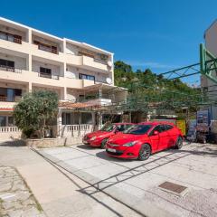 Apartment Karlo