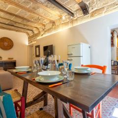 Contrada Sant Esteve - Magnolia Holidays