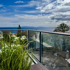 Welcome to Paradise Island