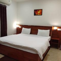 V K Tourist Home