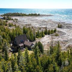Lands End Private Lakeside Escape