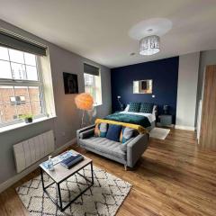 Spacious and homely city centre studio