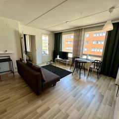 Modern two-room flat with balcony near metro