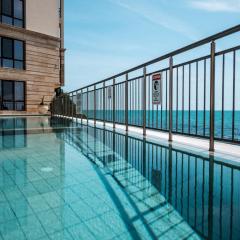 Kabakum Plaza Beachfront flats