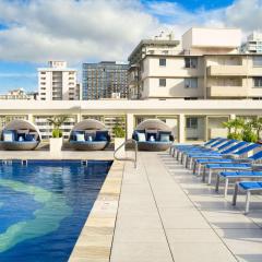 Hilton Waikiki Beach Resort & Spa