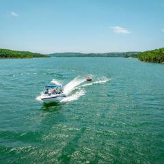 Steps to Table Rock Lake, Min to Silver Dollar City