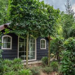 Forest Farmhouse w Private Garden