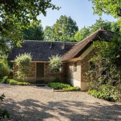 Farmhouse in Veluwe near Speulderbos Forest