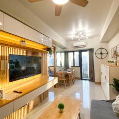 Awesome Corner at Shore 3 Mall of Asia near Airport