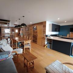 Chalet de Luxe Refait à Neuf - 125m² - Montgenèvre - 50m des Pistes - Garage Inclus - FR-1-445-192