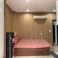 Lunaria Maison- Lucy House
