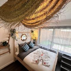 Magic suite avec Balnéo, Sauna et terrasse