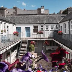 Harbour-side, 2-bed Mews Apartment,