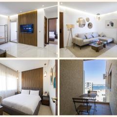 Luxury Marina Retreat, Walk to the Beach