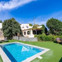 House in Vega de San Mateo with Pool & Views