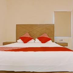 Collection O 91414 Hotel Marina Beach