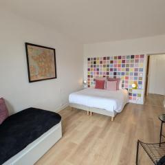 Chambre colorée au centre de Briare, petit-déjeuner inclus - FR-1-590-570