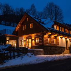 Roubenka Maršov by AlkaTravel - apartmány i celá chalupa