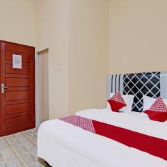 OYO 91835 Djasur Kost