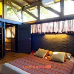 Chale na Mata Atlantica com rio e imersao natural