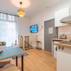 L'ARCADE SECRETE Appartement climatisé, Jacuzzi, Borne d'arcade Bordeaux centre