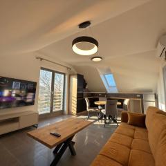 Apartamenty - Dobrej Nocy