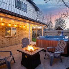 Sleeps 18 Hot Tub Pool Table Fire Pit Arcade Game