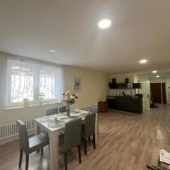 Ferienwohnung am Neumarkt