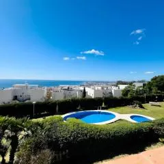 Alanzana Vista al Mar y Piscina Reserva del Higueron Benalmádena Málaga