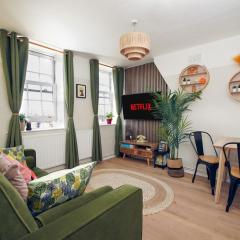 Stylish 2 Bedroom Apartment