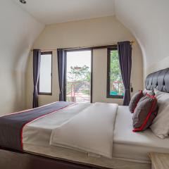 Collection O 93732 Villa Opung