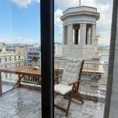 Comfy penthouse in the center of Athens