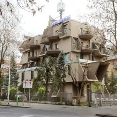 Hotel Leonardo