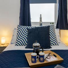 Captain's Keep - Brixham - with designated parking