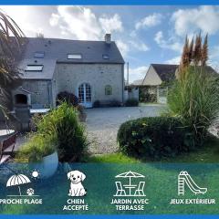Le So Sweet, maison avec jardin clos, terrasse aménagé, jeux et jouets, baby foot, flipper, table de ping pong, à 1km de la plage d' Omaha beach et près Port en Bessin