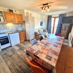 Bel Appartement 4 Pièces pour 8, Près des Pistes à Valfréjus - FR-1-265-185