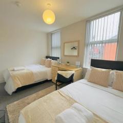 Room 4 Shared House in L6