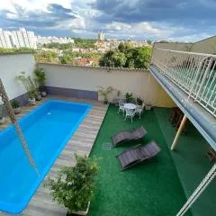 Casa com piscina 4QUARTOS