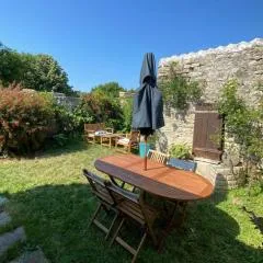 Charming house with garden in Ars-en-Ré