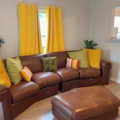 2 Bedroom 2 Bathroom Inside the Loop