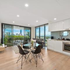 Million Dollar View, Best Location, King Bed, Pool