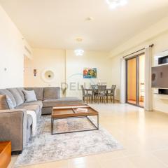 Sea-Facing 1BR with Ain Dubai View Close to Marina Beach, Rimal 3, Jumeirah Beach Residence by Deluxe Holiday Homes